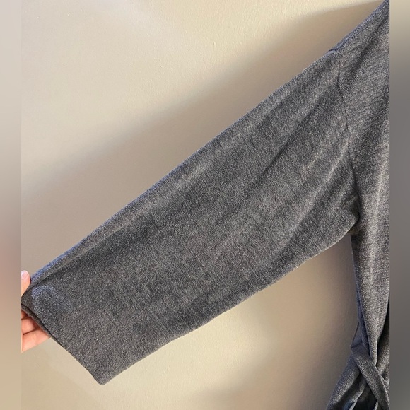 Barefoot Dreams cozy chic ultra lite Dream robe anchor grey Large NWT - Picture 7 of 10